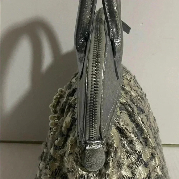 Moschino beige/grey woven satchel handbag - Picture 6 of 14